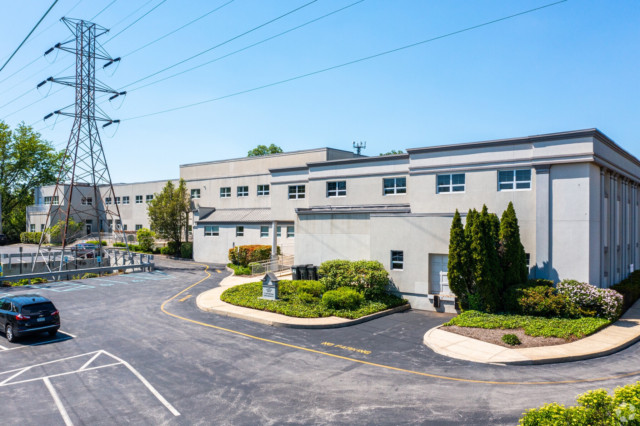 100 Ross Rd, King Of Prussia, PA for sale Primary Photo- Image 1 of 1