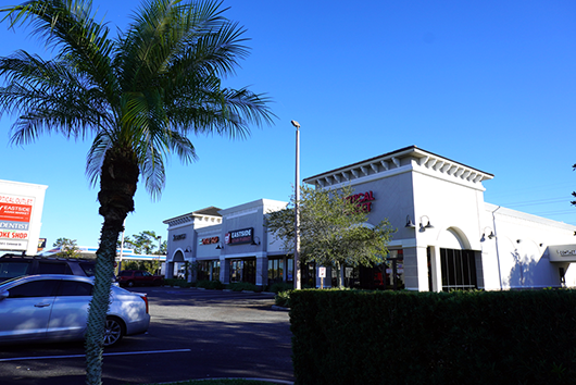 12950 E Colonial Dr, Orlando, FL for lease - Building Photo - Image 3 of 28