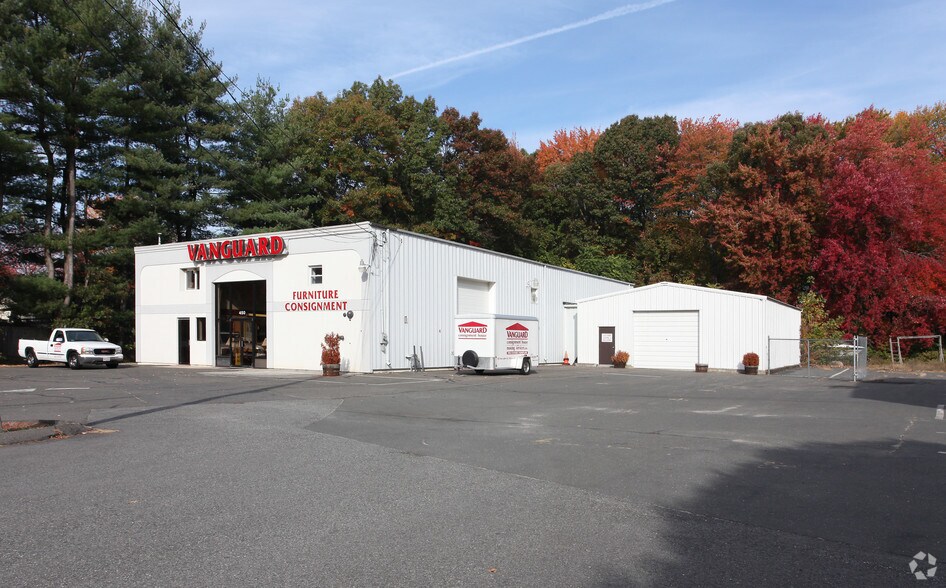 450 New Ludlow Rd, Chicopee, MA for sale - Primary Photo - Image 1 of 1