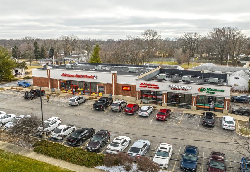 1881 Larkin Rd, Elgin, IL for lease - Primary Photo - Image 1 of 6