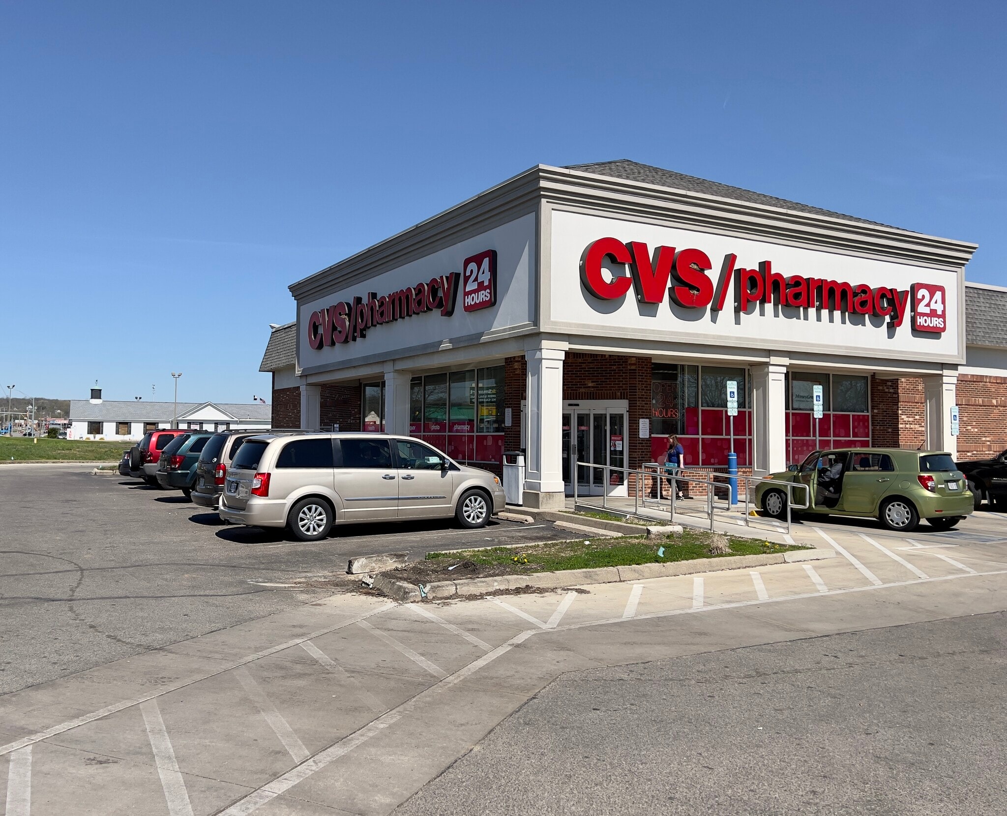 28 N Brookwood Ave, Hamilton, OH 45013