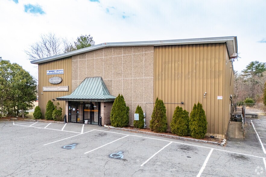 201 Bedford St, Lakeville, MA 02347 Retail for Sale