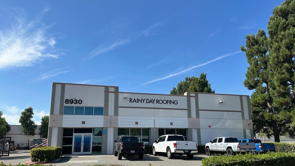 8930 Center Ave, Rancho Cucamonga, CA for lease - Building Photo - Image 2 of 3