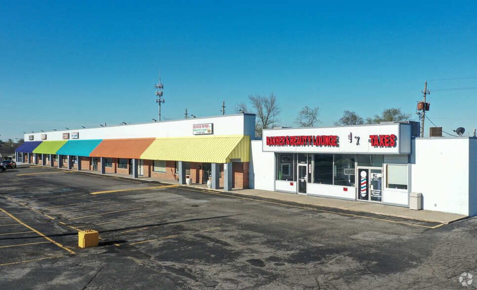 3937-4050 N High School Rd, Indianapolis, IN for sale - Primary Photo - Image 1 of 1