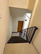 10465 Roosevelt Ave, Flushing, NY for lease Interior Photo- Image 2 of 6