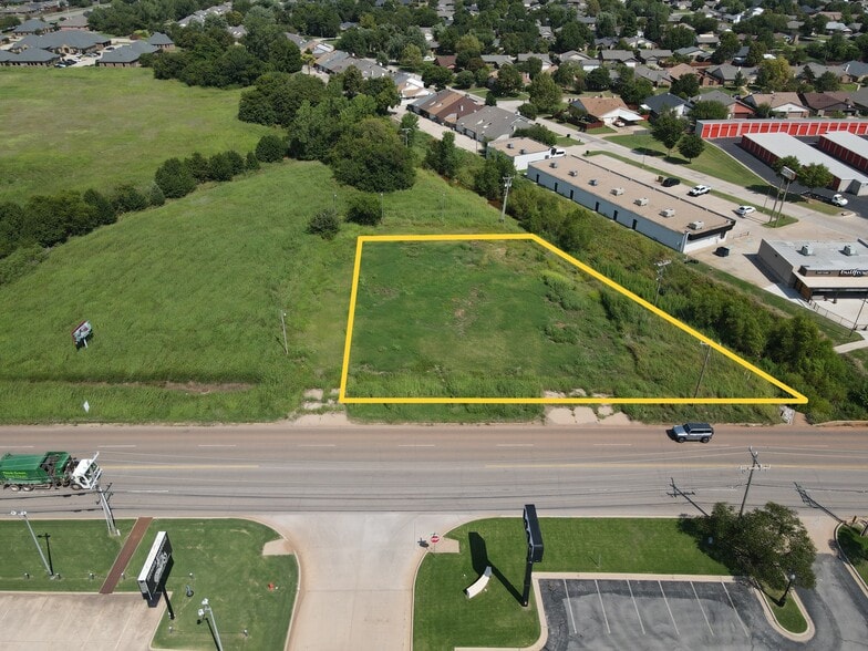 815 W Memorial Rd, Oklahoma City, OK for sale - Building Photo - Image 3 of 3