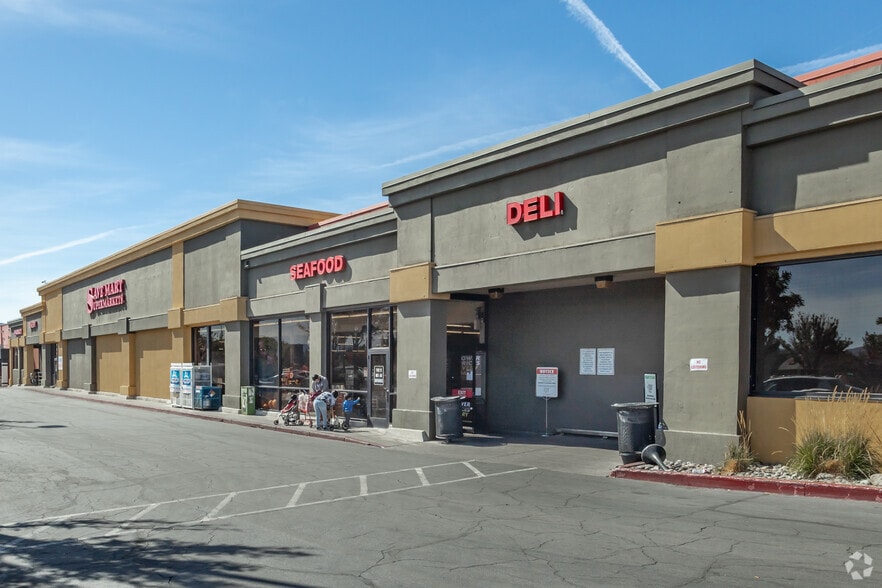 401-595 Keystone Ave, Reno, NV for lease - Building Photo - Image 2 of 7