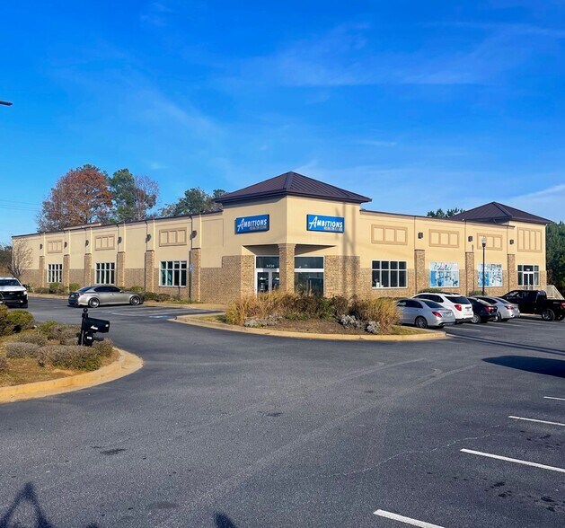 5430 Bowman Rd, Macon, GA 31210