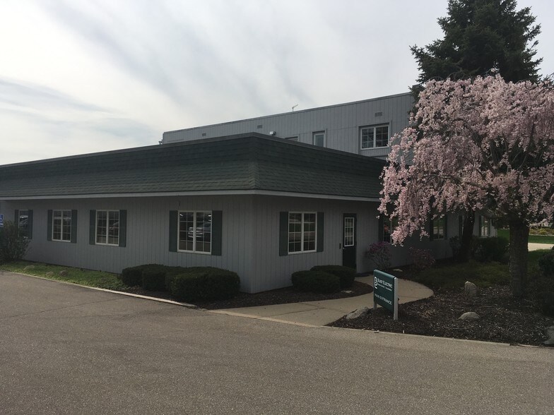 8650 Byron Center Ave SW, Byron Center, MI for sale - Primary Photo - Image 1 of 1