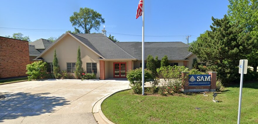 15W256 N Frontage Rd, Burr Ridge, IL for sale - Building Photo - Image 1 of 1