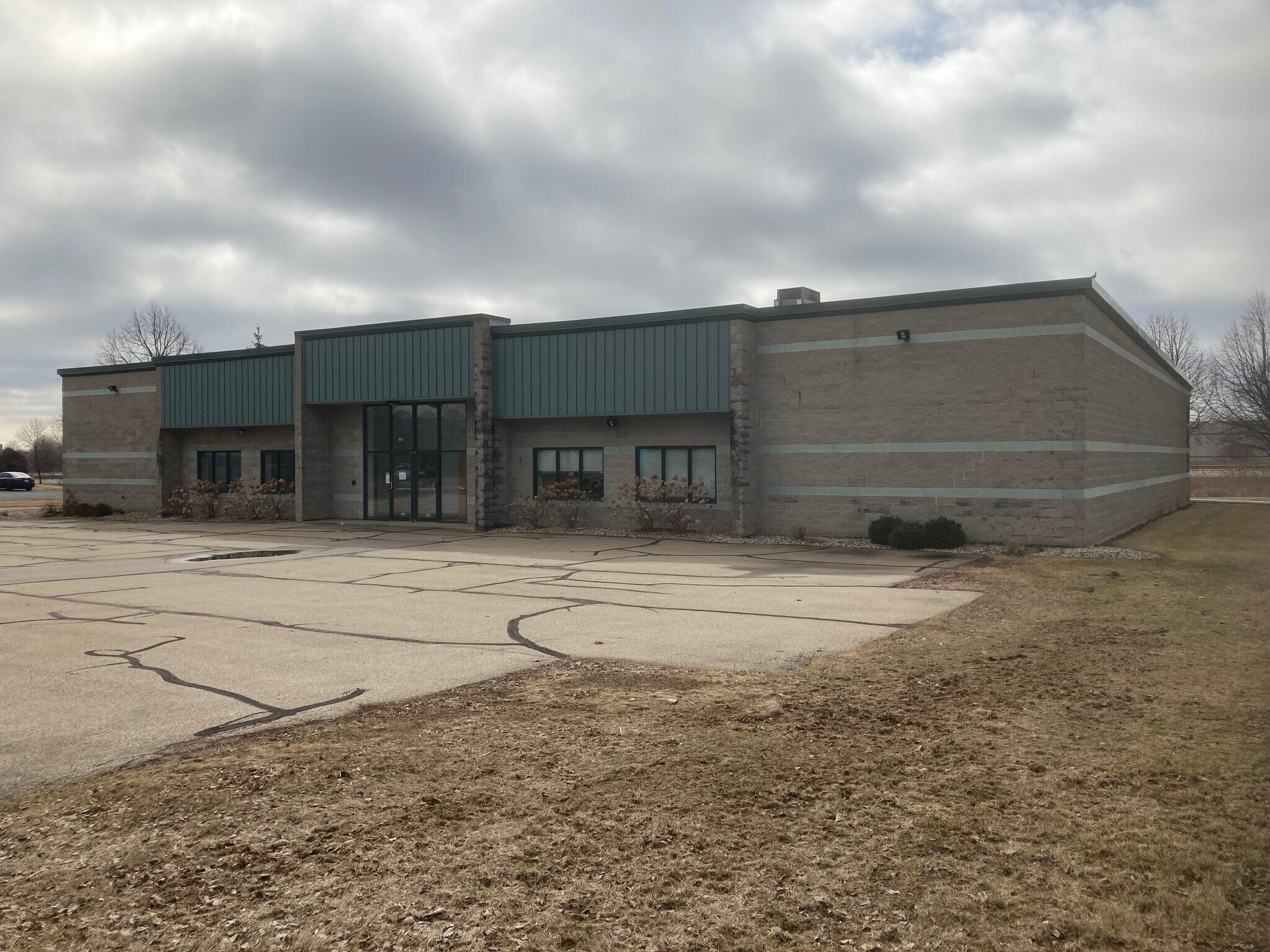 3101 E Enterprise Ave, Appleton, WI for sale Building Photo- Image 1 of 1