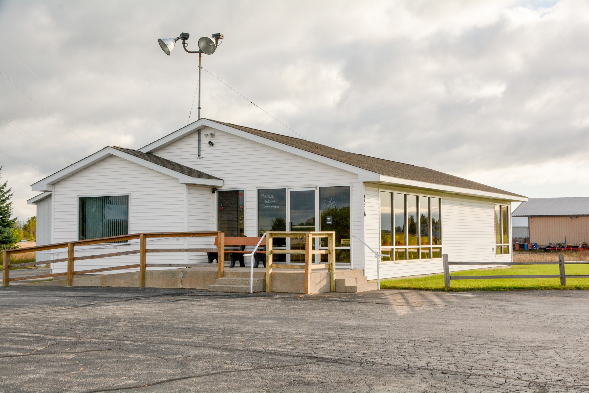 4576 US Highway 31 S, Traverse City, MI for sale Primary Photo- Image 1 of 1