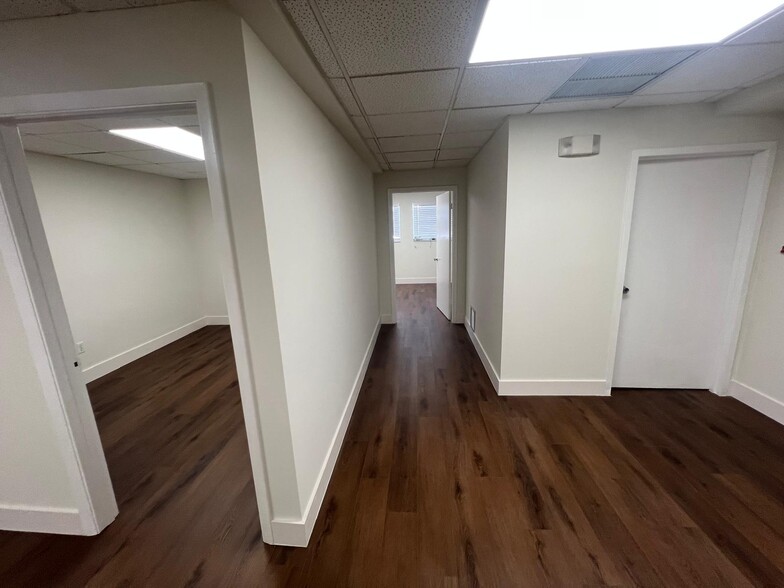 601-625 SW 57th Ave, Miami, FL for lease - Interior Photo - Image 3 of 11