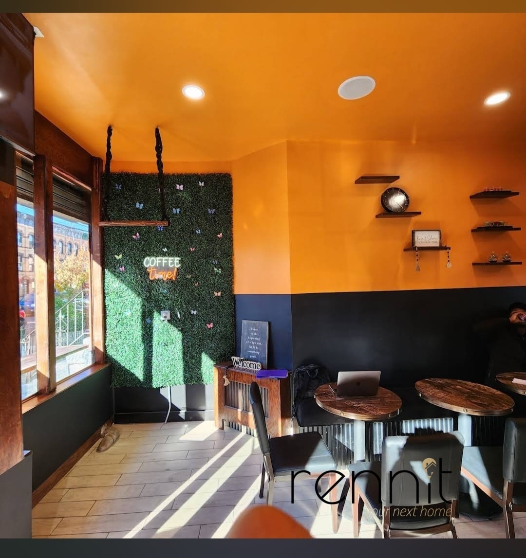 279 Saint Nicholas Ave, Ridgewood, NY for lease Interior Photo- Image 1 of 13