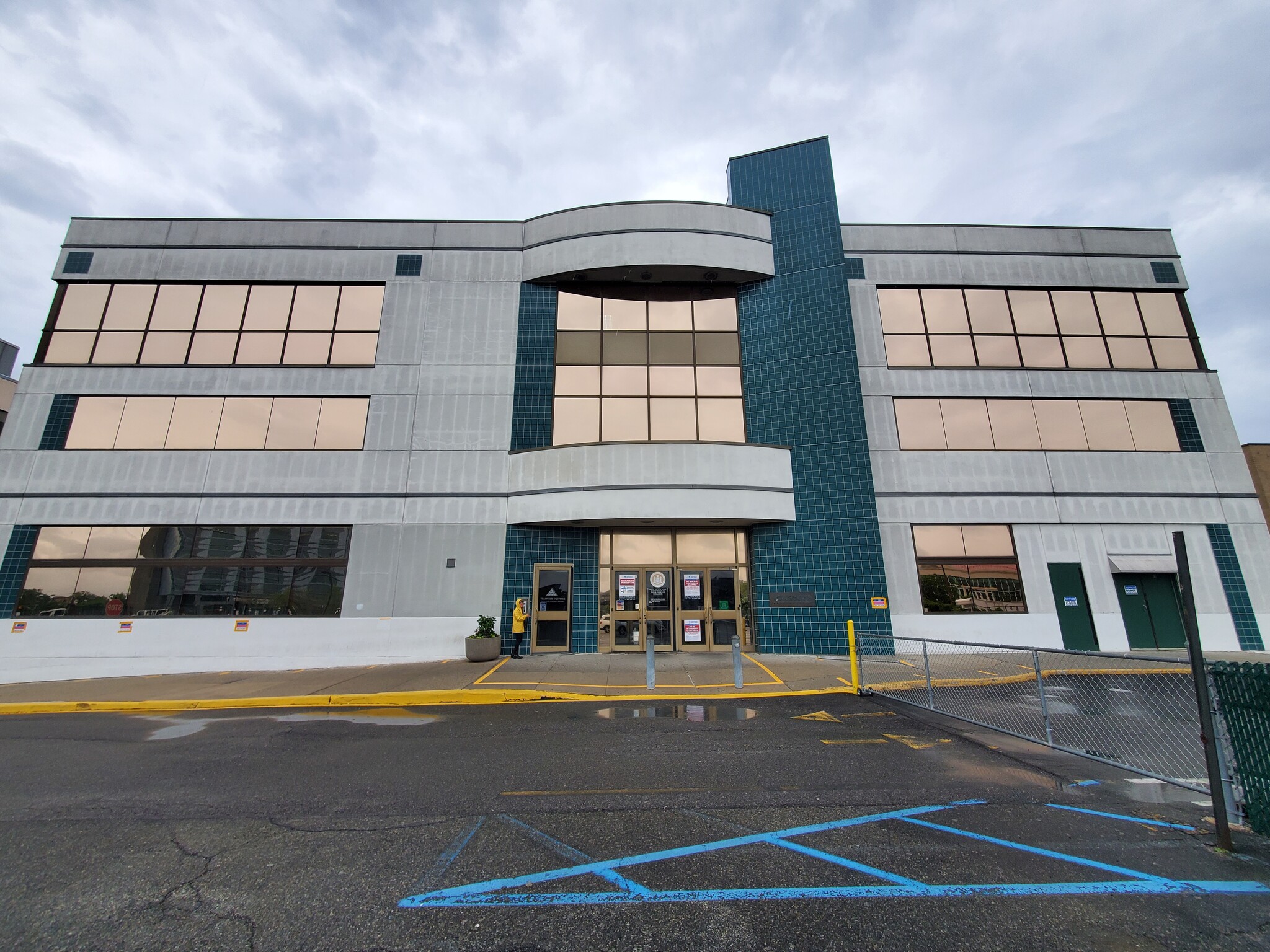 30-56 Whitestone Expy, Flushing, NY for sale Building Photo- Image 1 of 1