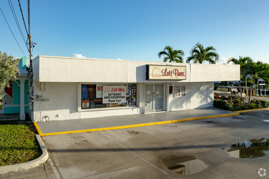 631 Northlake Blvd, North Palm Beach, FL for sale - Building Photo - Image 3 of 21