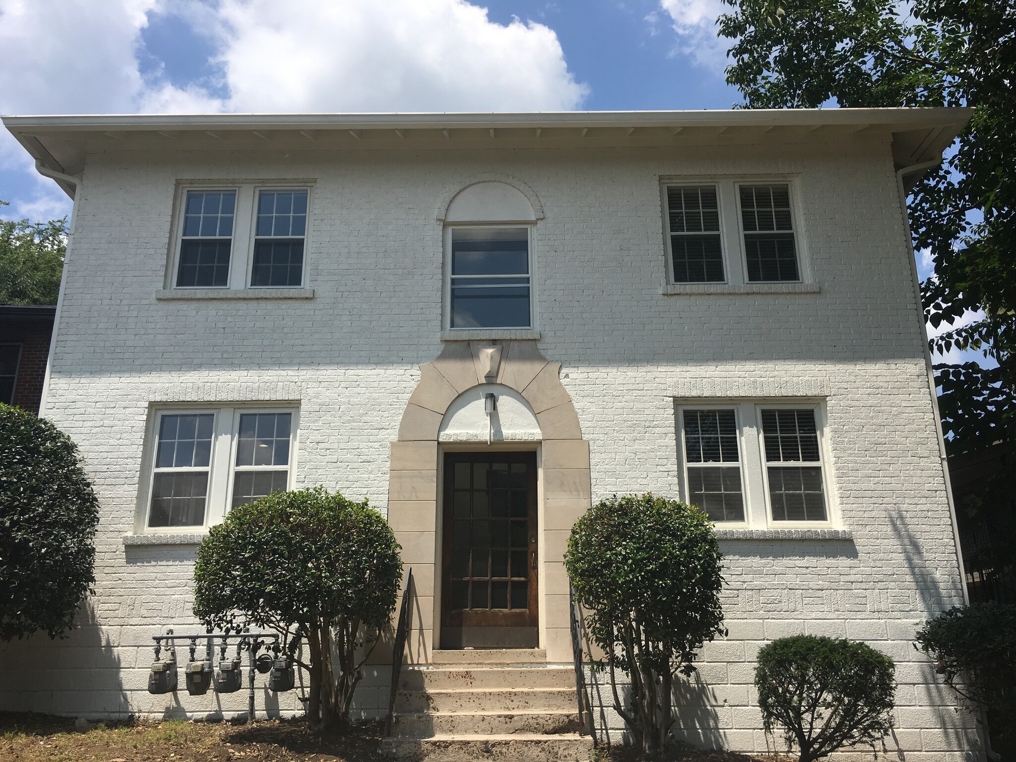 1017 17th Ave S, Nashville, TN for lease Building Photo- Image 1 of 2