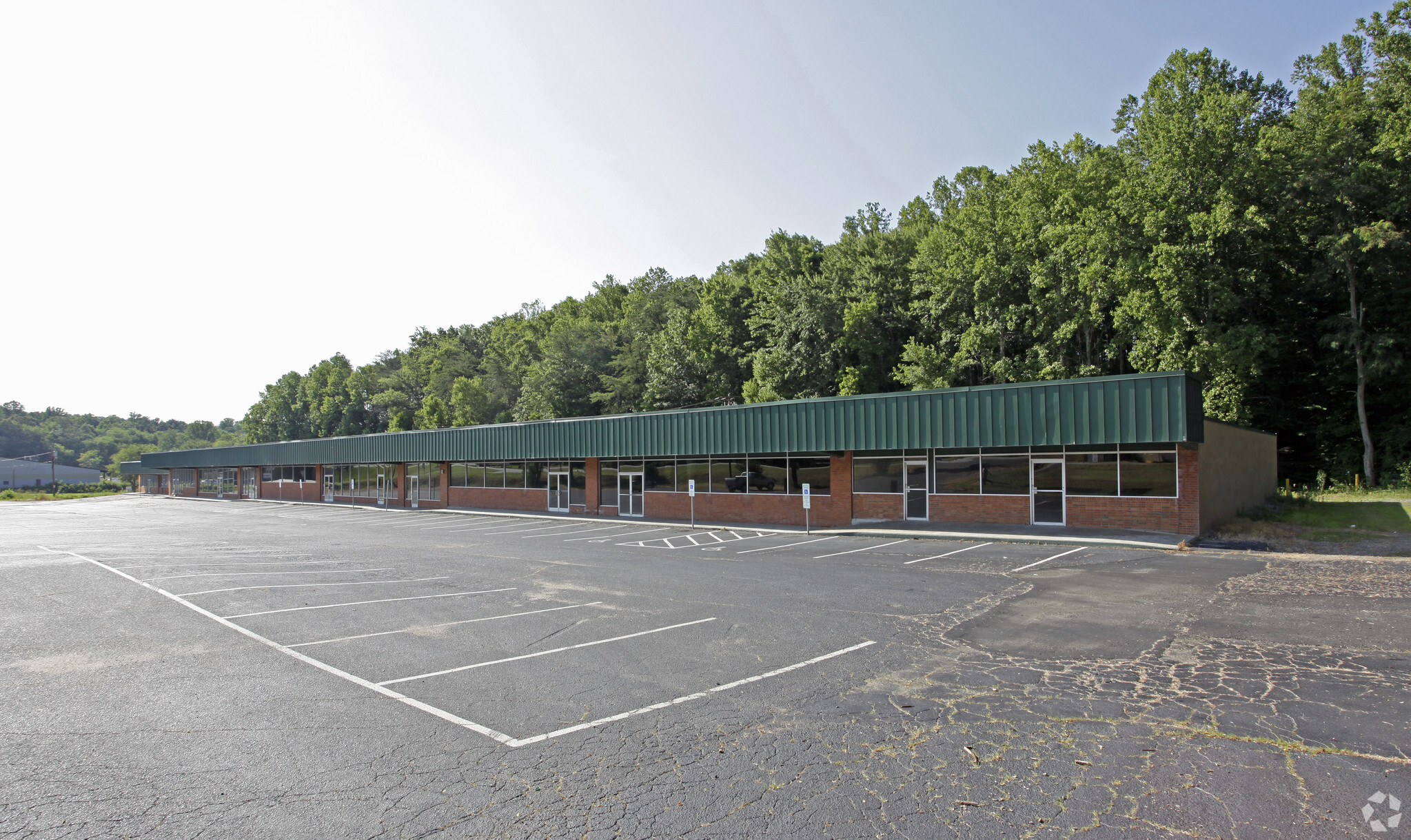 2212 Smoky Park Hwy, Candler, NC for sale Building Photo- Image 1 of 1