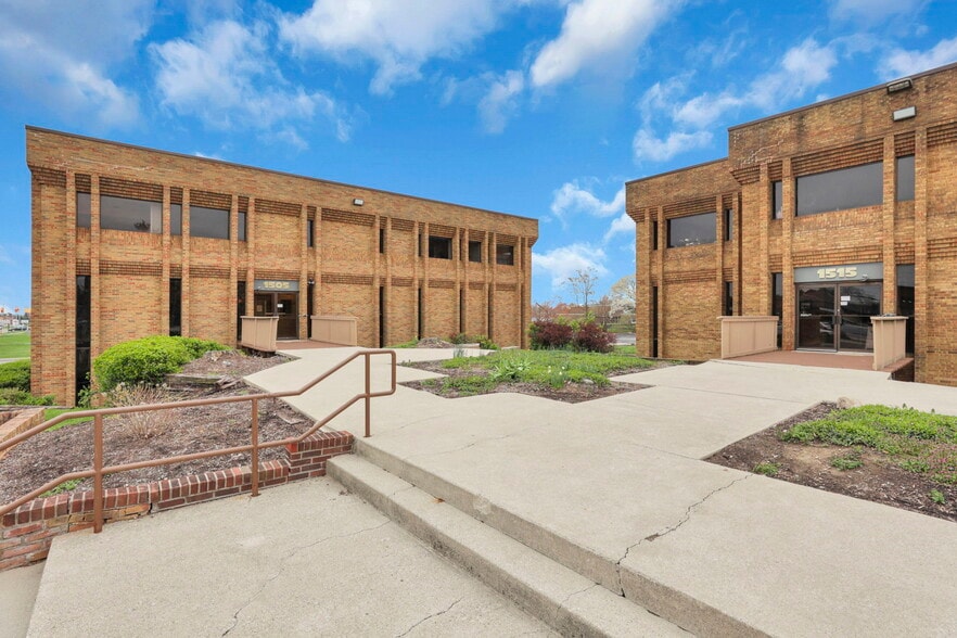 1505 Bethel Rd, Columbus, OH for lease - Building Photo - Image 3 of 13