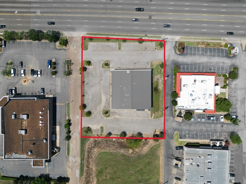 7053 Winchester Rd, Memphis, TN for sale - Building Photo - Image 2 of 5