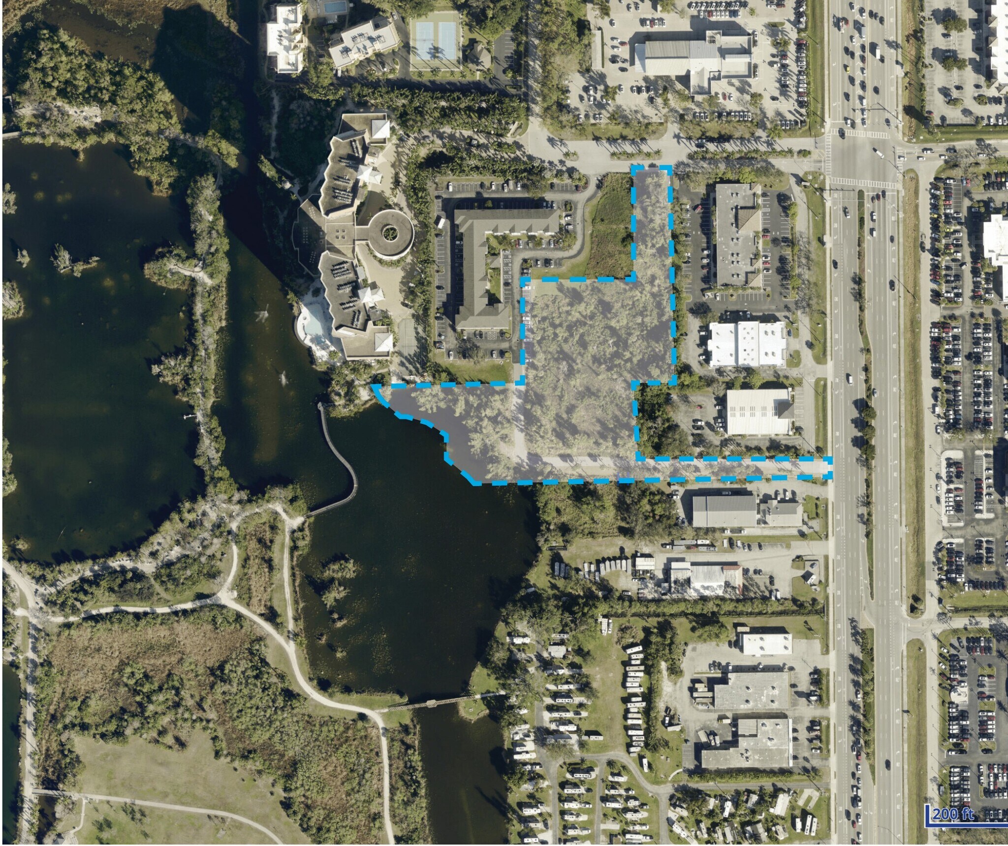 7051 Lakeridge Ct, Fort Myers, FL for sale Building Photo- Image 1 of 4