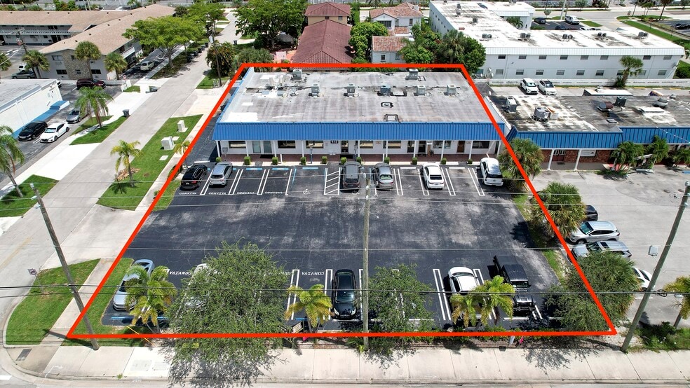 415 Federal Hwy, Lake Park, FL for sale - Building Photo - Image 2 of 36