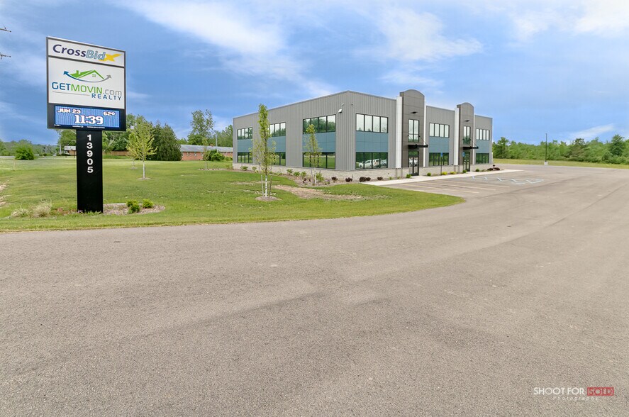 13905 Ironwood Dr Nw Grand Rapids Mi 49534 Industrial For Sale Loopnet Com