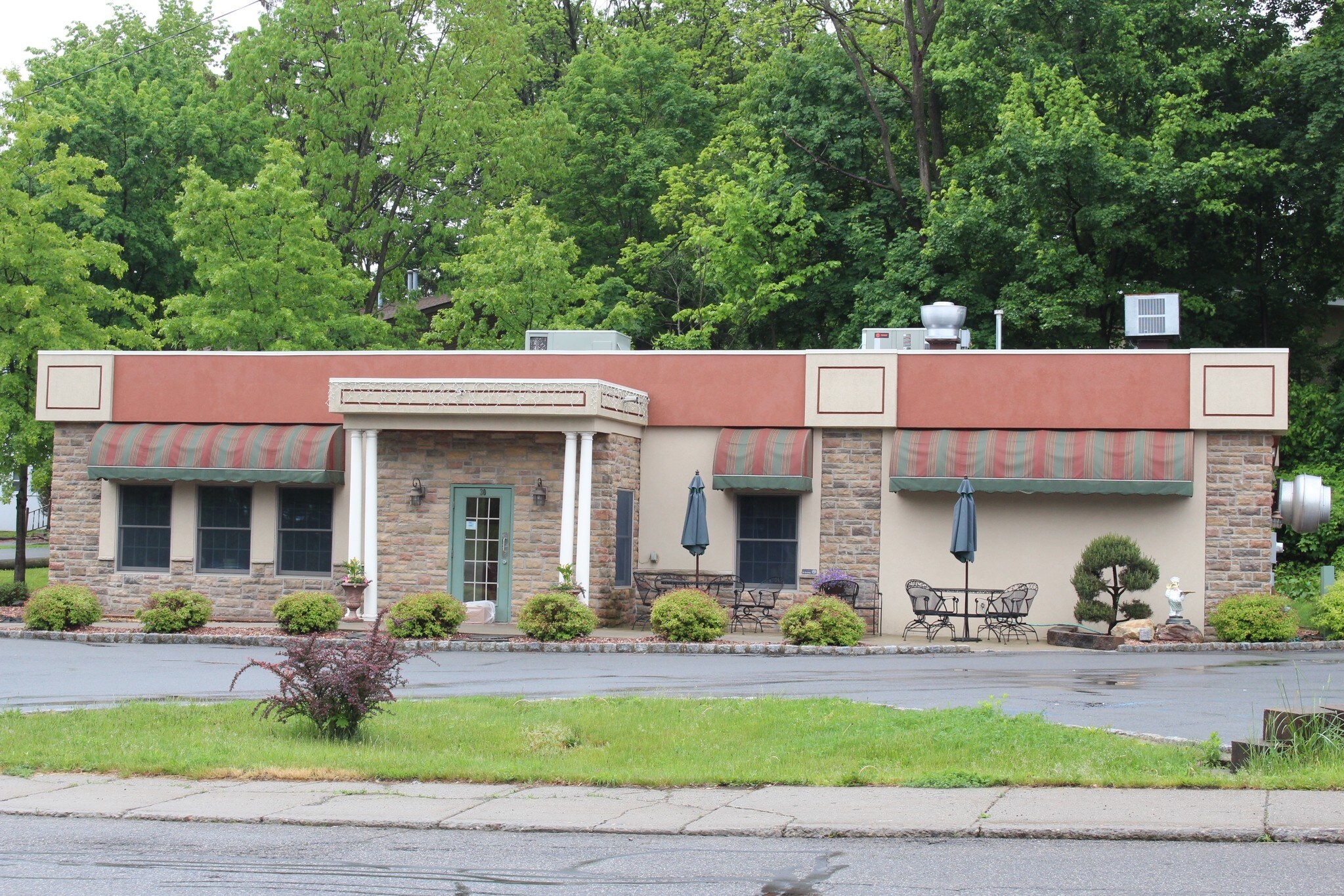 30 Carpenter Pl, Monroe, NY for sale Building Photo- Image 1 of 1