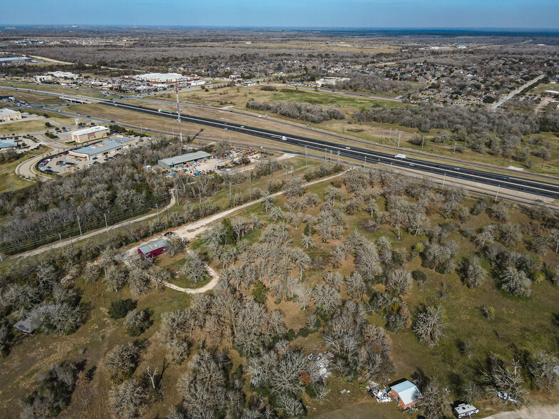 Land in College Station, TX for lease - Building Photo - Image 3 of 7