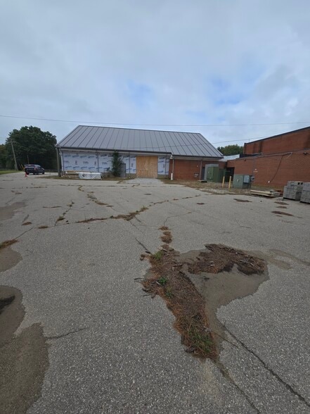 935 W M-36, Pinckney, MI for sale - Building Photo - Image 3 of 4