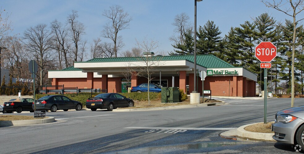 3763 Old Court Rd, Pikesville, MD for lease - Primary Photo - Image 1 of 4
