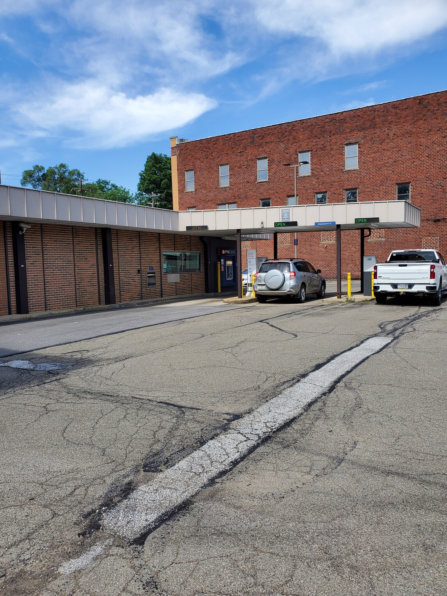 117 E Main St, Youngsville, PA 16371 Former PNC Youngsville