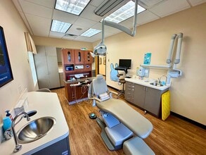 3241 S Carrier Pky, Grand Prairie, TX for sale Building Photo- Image 2 of 7