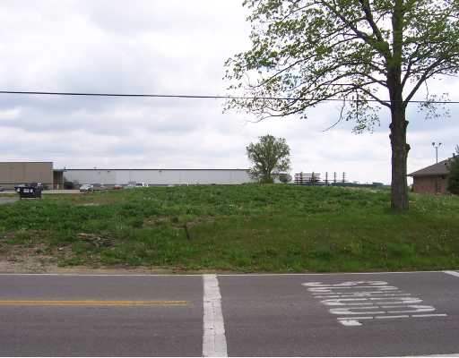 2065 W Russell Rd, Sidney, OH for sale Primary Photo- Image 1 of 1