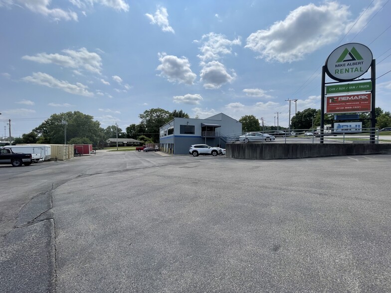 5260 S Gilmore Rd, Fairfield, OH for lease - Building Photo - Image 2 of 7