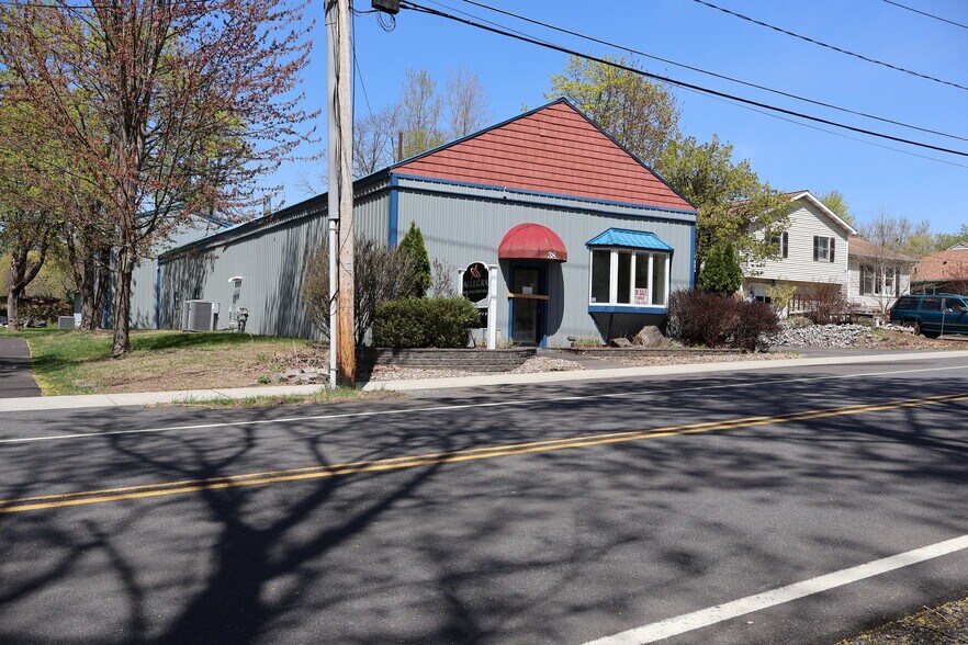 38 Hudson Ave, Delmar, NY for sale - Building Photo - Image 1 of 1