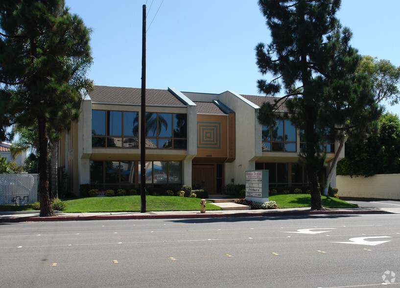 15052 Springdale St, Huntington Beach, CA for lease - Building Photo - Image 3 of 6