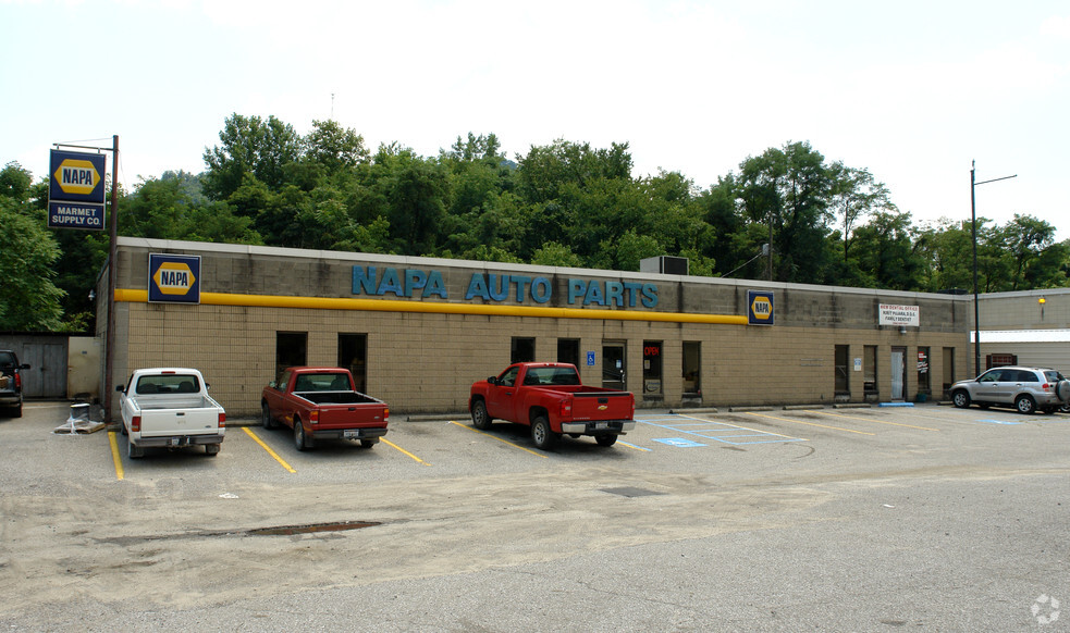 10009-10011 Maccorkle Ave, Charleston, WV for lease - Building Photo - Image 1 of 17