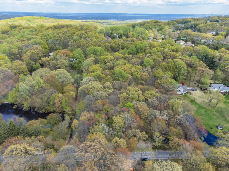 739 Mountain Way, Morris Plains, NJ for sale - Aerial - Image 1 of 1