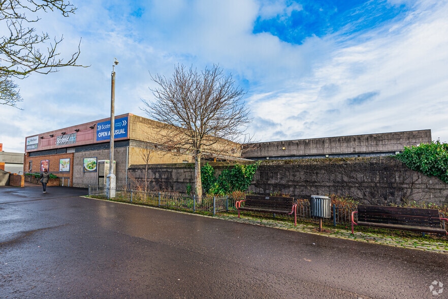 Sycamore Walk, Bathgate for lease - Building Photo - Image 2 of 3