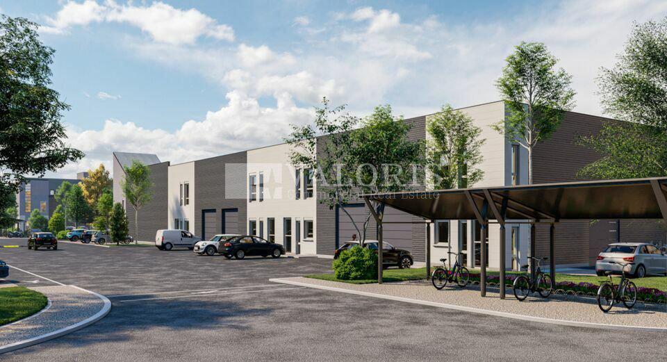 Flex in Bourgoin-Jallieu for sale - Building Photo - Image 2 of 15