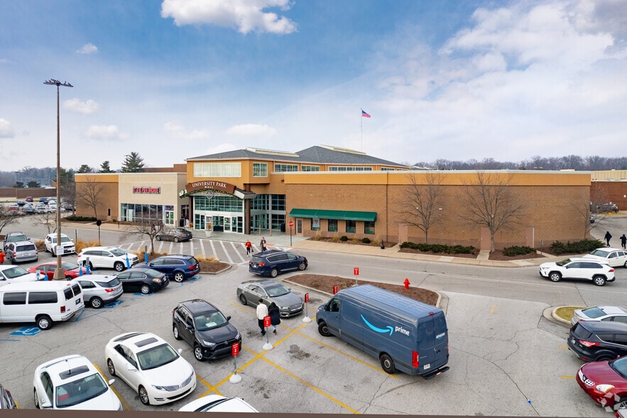 6501 N Grape Rd, Mishawaka, IN for sale - Primary Photo - Image 1 of 1