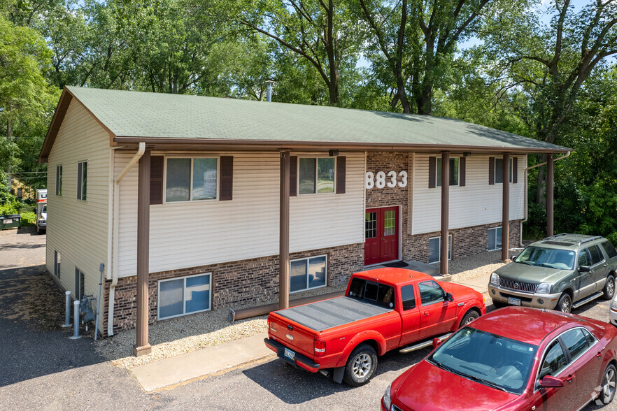 8833 NE Central Ave, Blaine, MN for lease - Building Photo - Image 1 of 4