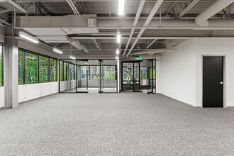 10542 S Jordan Gtwy, South Jordan, UT for lease Interior Photo- Image 2 of 5