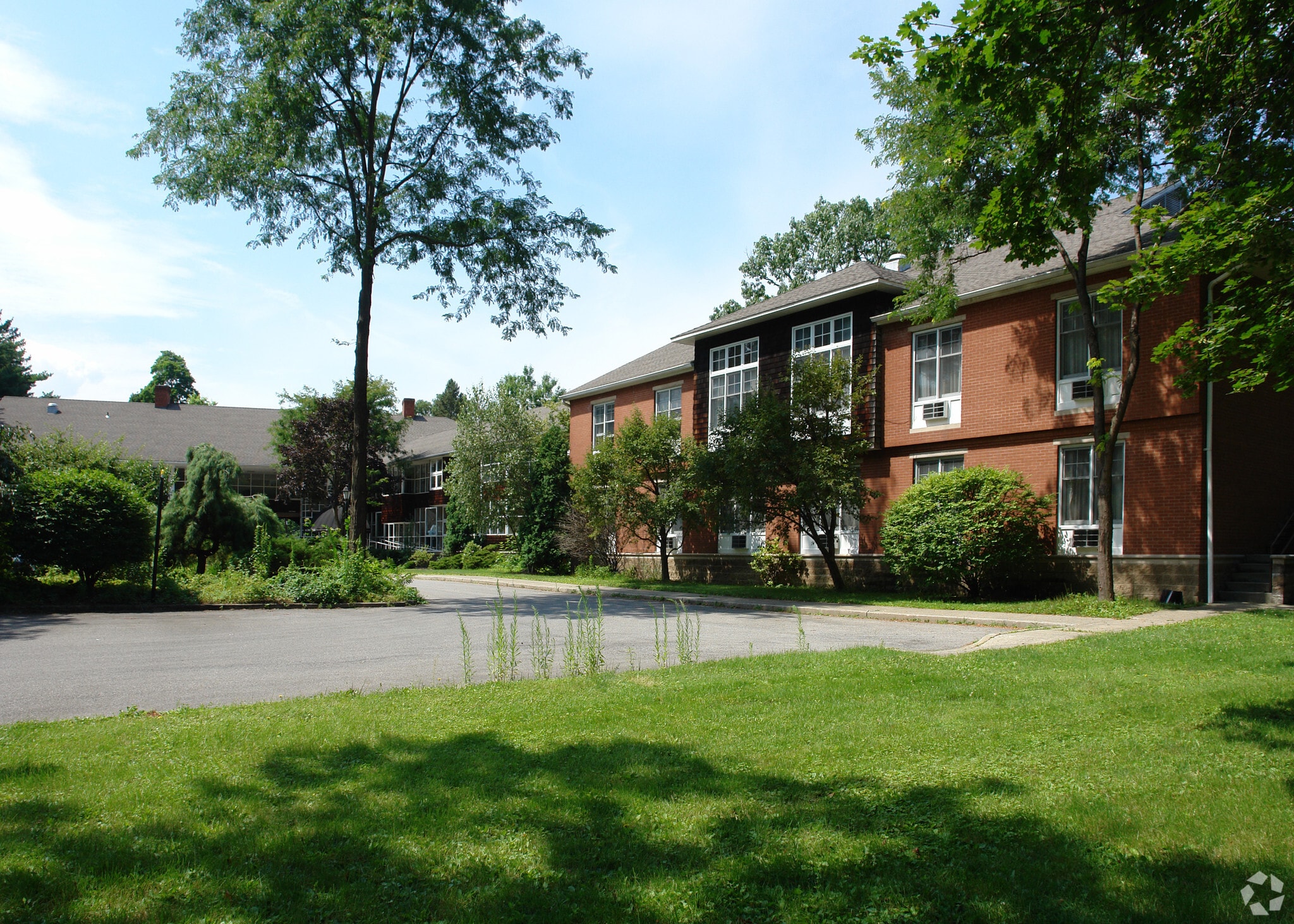 50 Red Oaks Mill Rd, Poughkeepsie, NY for sale Primary Photo- Image 1 of 4