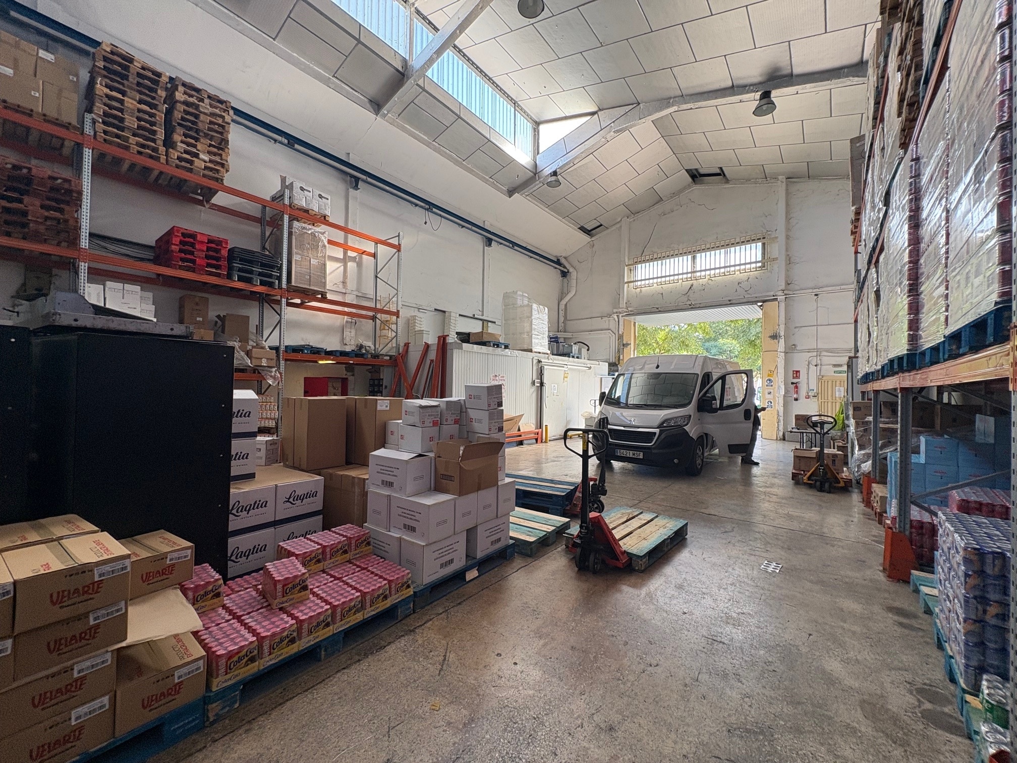 Industrial in Badalona, Barcelona for lease Interior Photo- Image 1 of 7
