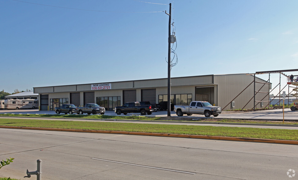 16326 Mueschke Rd, Cypress, TX for lease - Primary Photo - Image 1 of 2