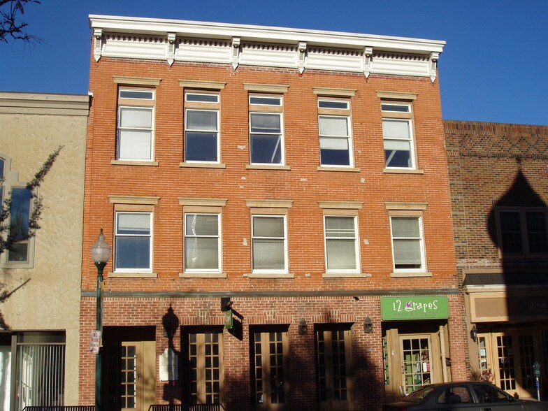 12 N Division St, Peekskill, NY for sale - Primary Photo - Image 1 of 1