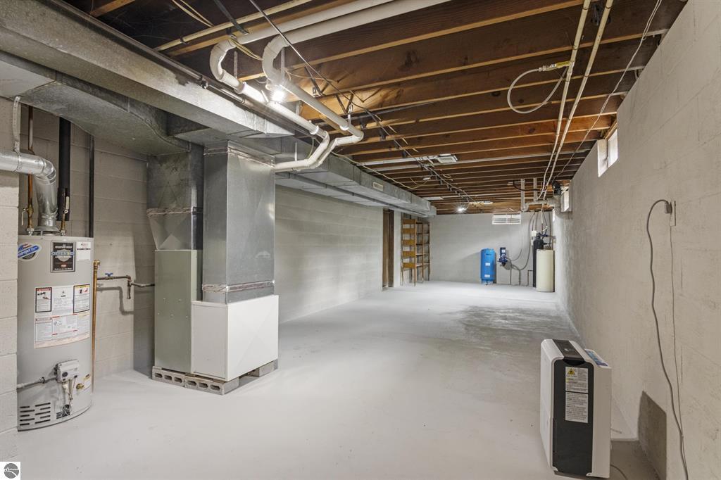 3066 S M 37, Traverse City, MI for sale Primary Photo- Image 1 of 22