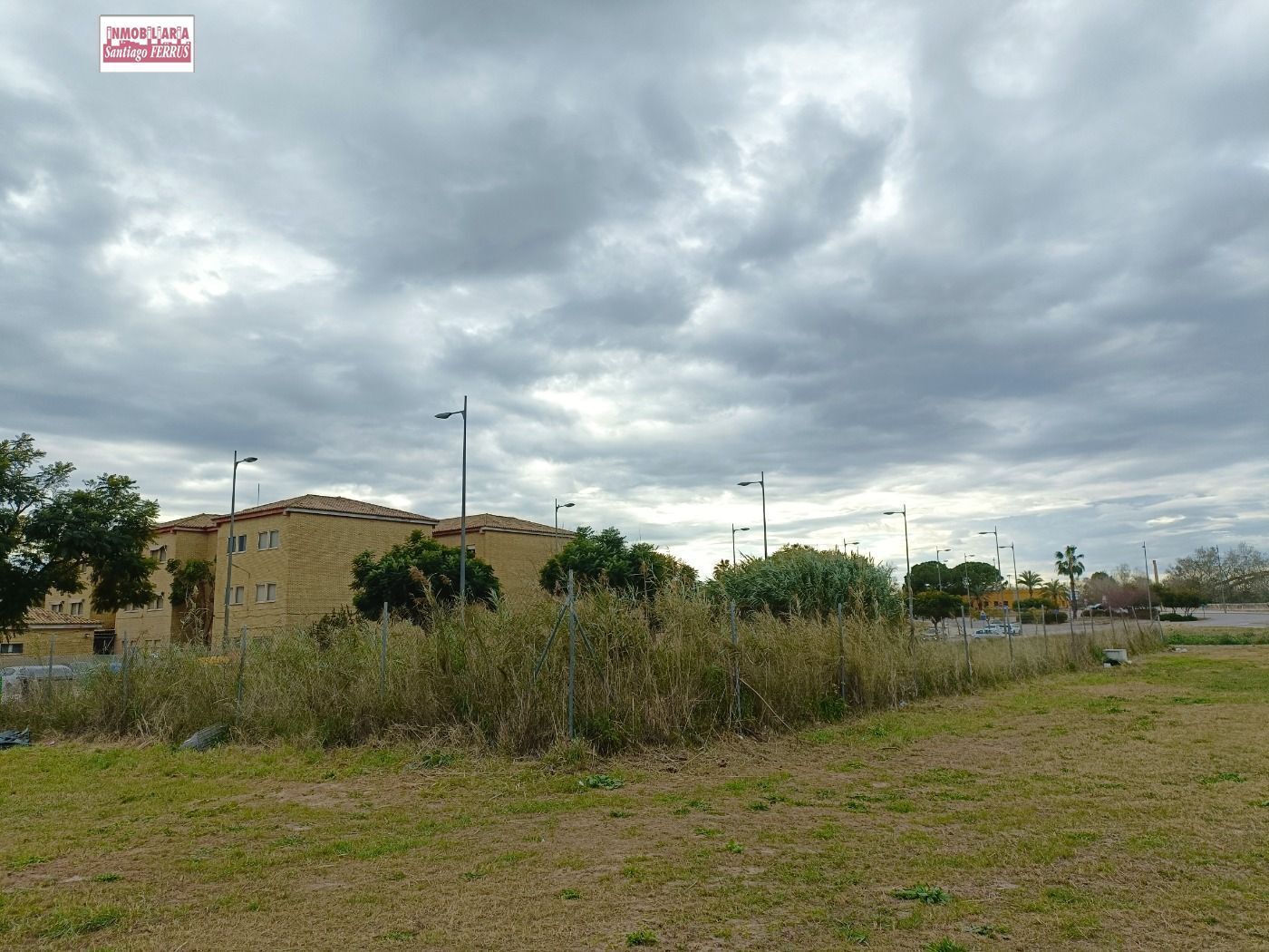 Land in Alzira, Valencia for sale Building Photo- Image 1 of 10